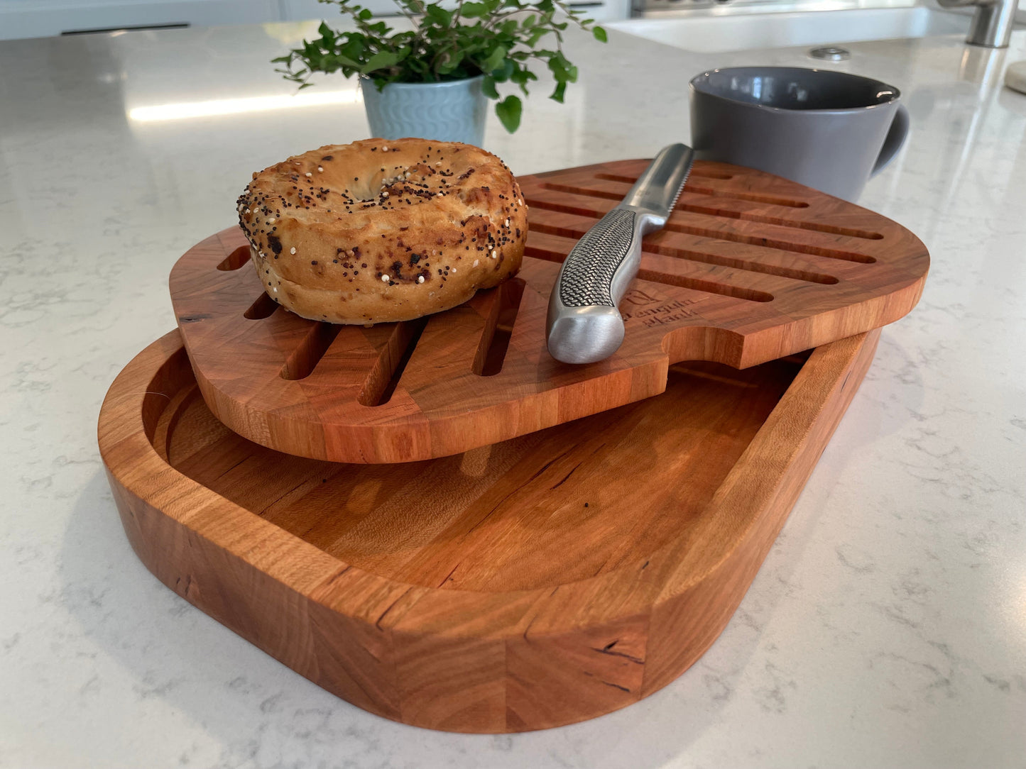 Crumb-Catching Bread Board