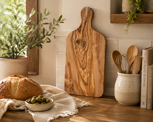 100% Ligurian Olive Wood Cutting Board