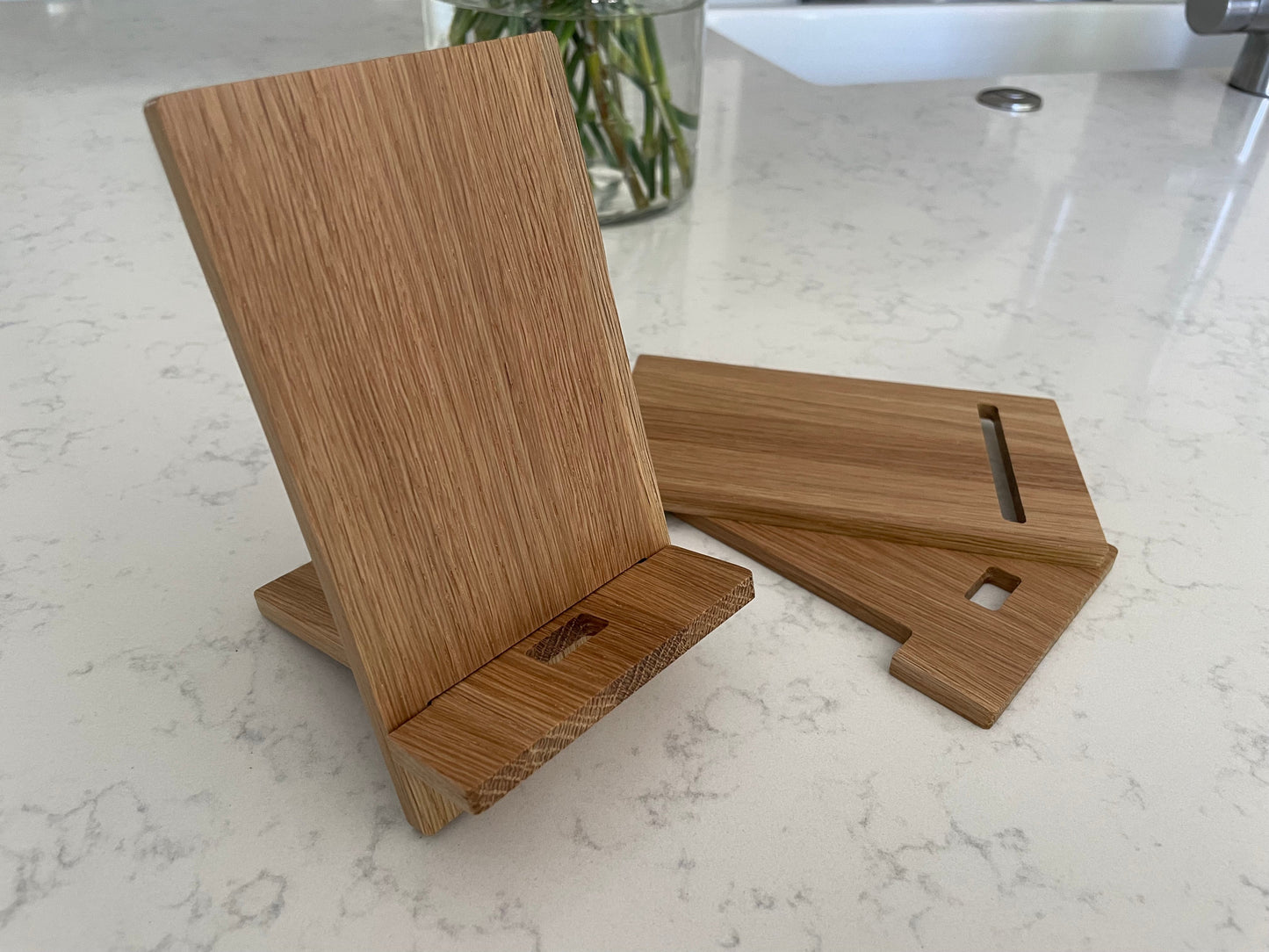 Portable Hardwood Phone Stand