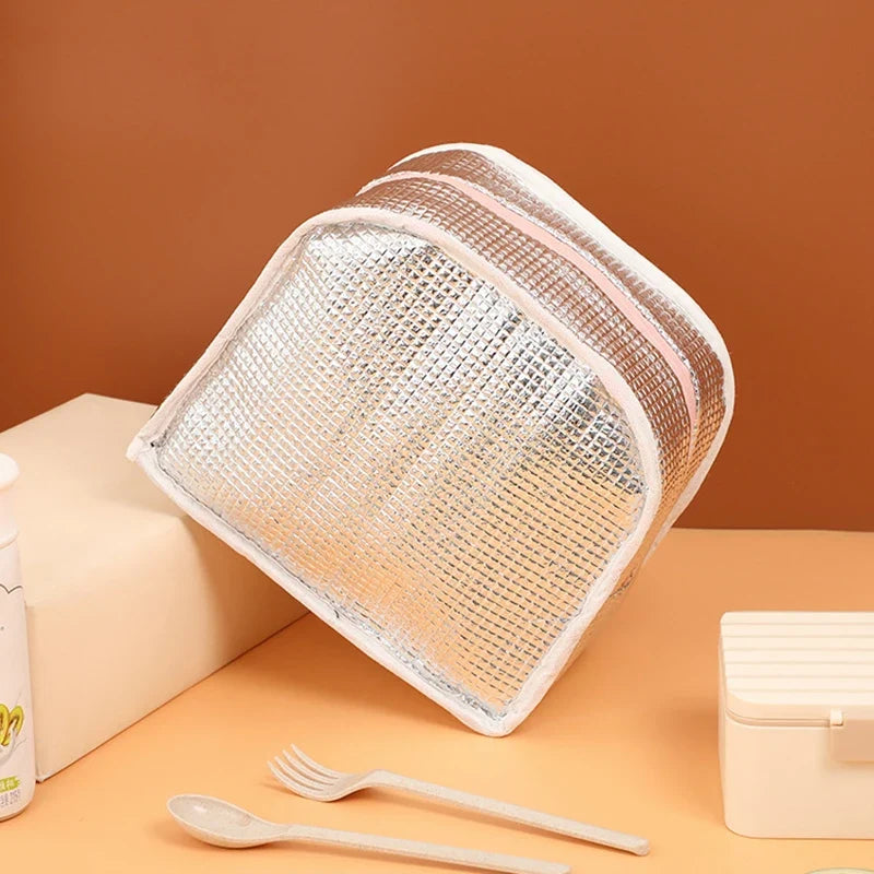 Thermal Lunch Box with 3D details